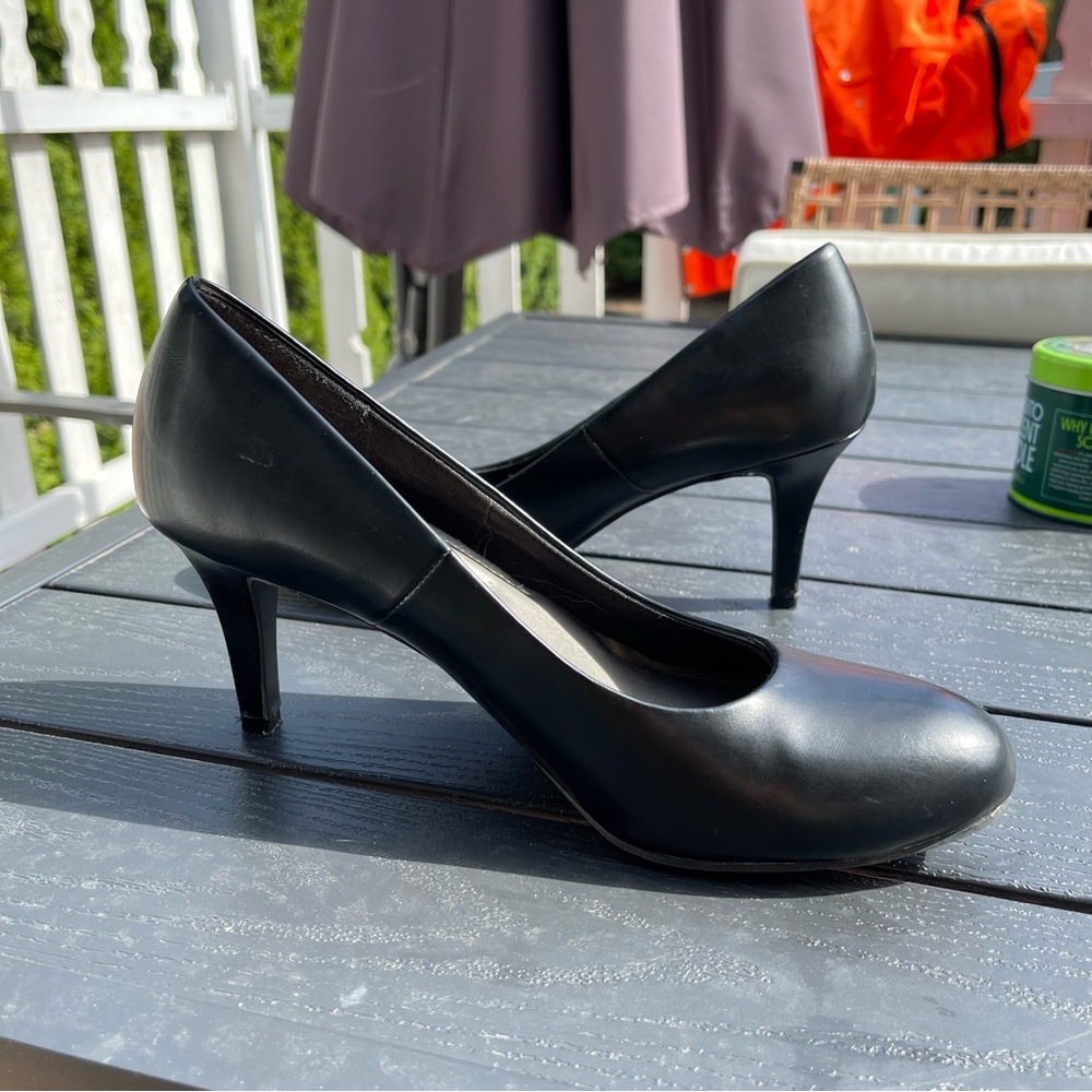 Payless Comfort Source Black Heels